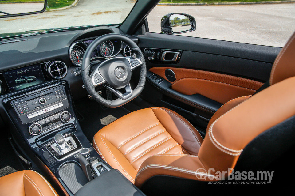 Mercedes-Benz SLC R172 Facelift (2016) Interior