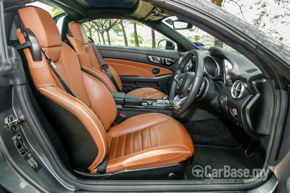 Mercedes-Benz SLC R172 Facelift (2016) Interior