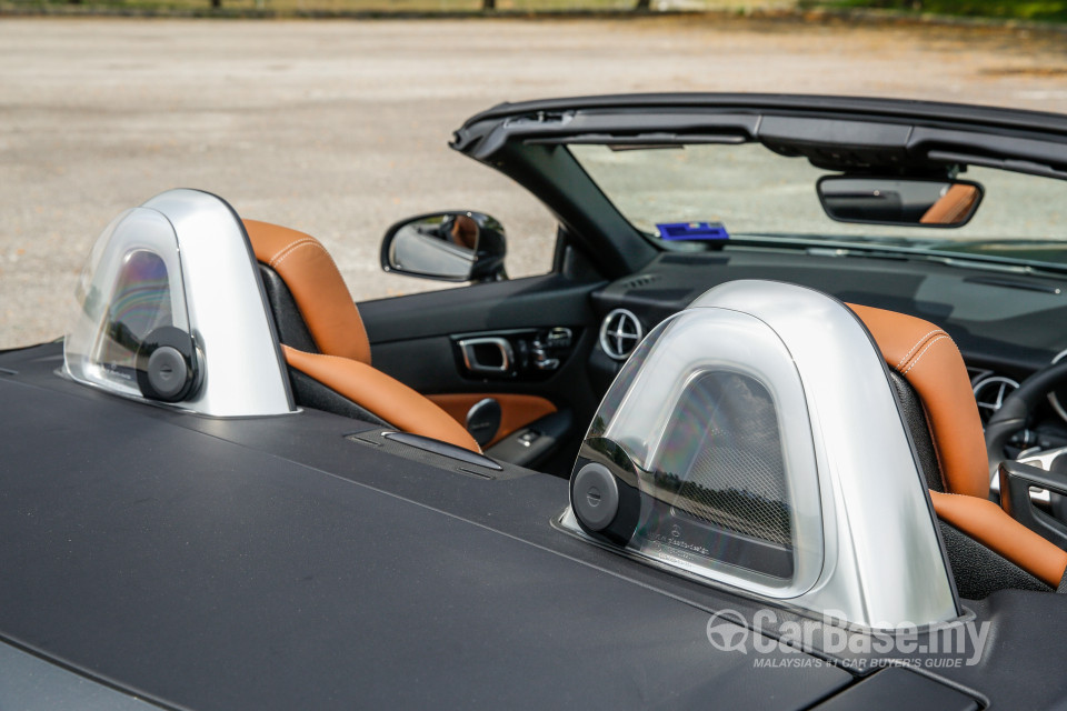 Mercedes-Benz SLC R172 Facelift (2016) Interior