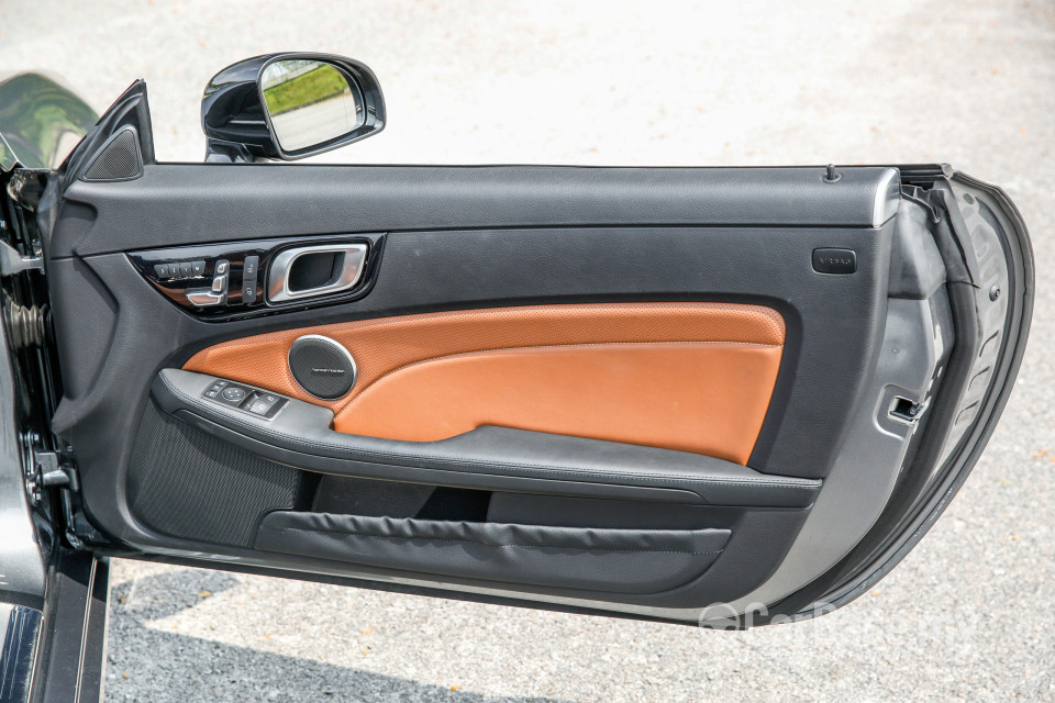Mercedes-Benz SLC R172 Facelift (2016) Interior