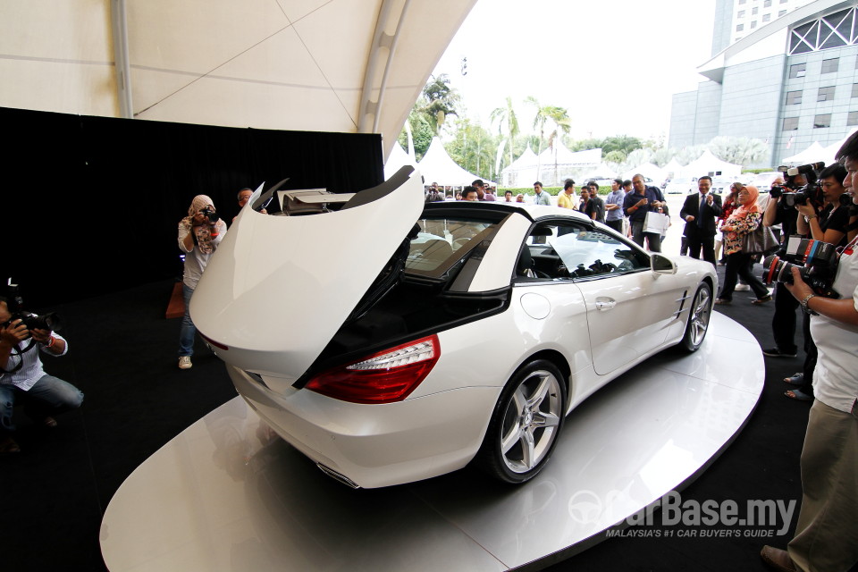 Mercedes-Benz SL-Class R231 (2012) Exterior