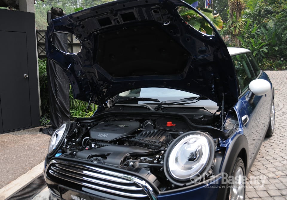 MINI 3 Door F56 (2014) Exterior