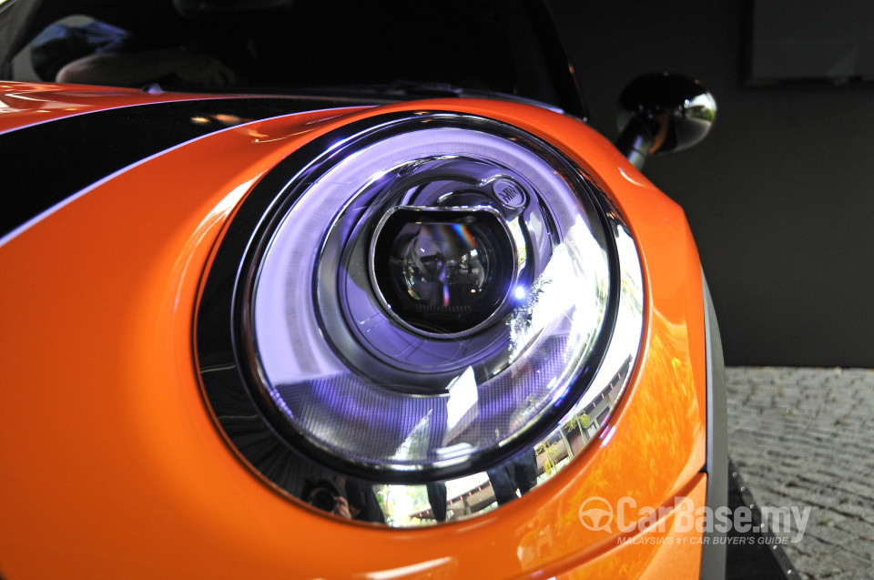 MINI 3 Door F56 (2014) Exterior