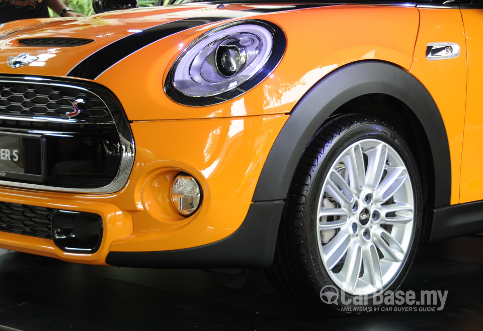 MINI 3 Door F56 (2014) Exterior