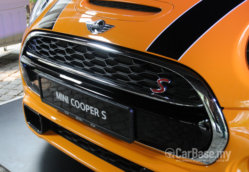 MINI 3 Door F56 (2014) Exterior