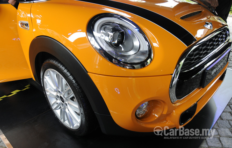 MINI 3 Door F56 (2014) Exterior
