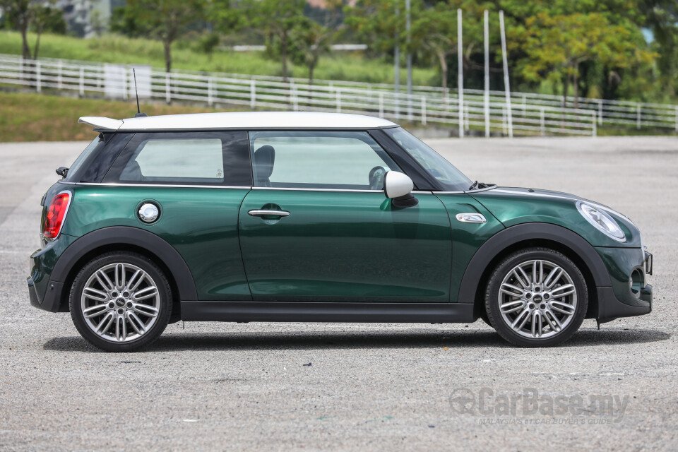 MINI Countryman F60 LCI (2021) Exterior