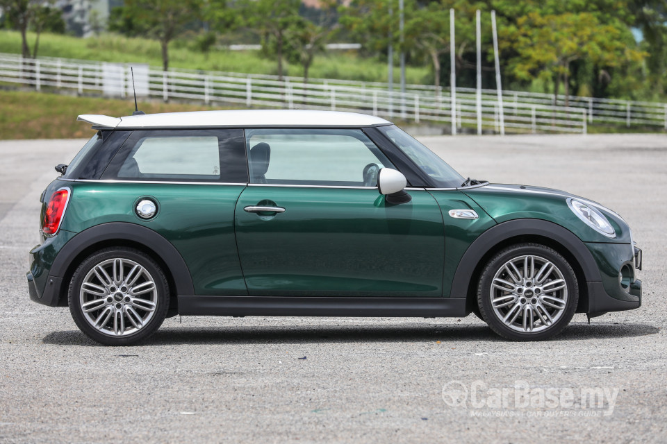 MINI 3 Door F56 (2014) Exterior