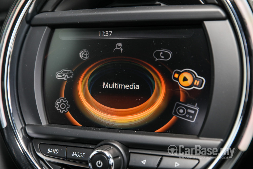 MINI 3 Door F56 (2014) Interior