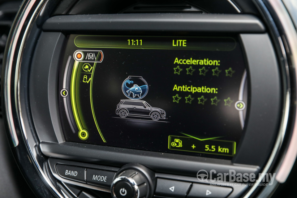 MINI 3 Door F56 (2014) Interior