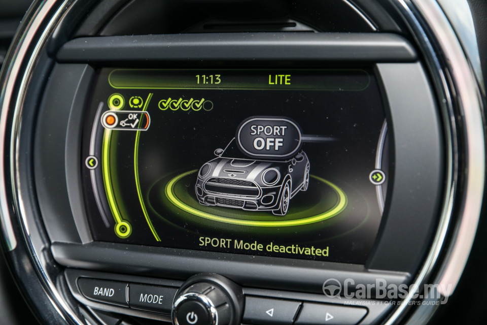 MINI 3 Door F56 (2014) Interior