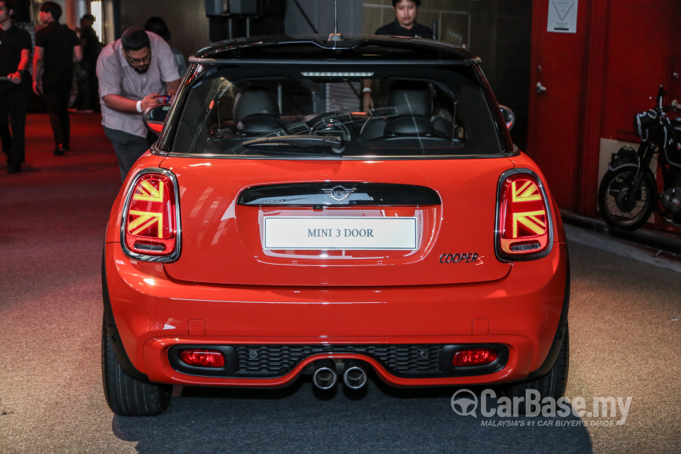 MINI 3 Door F56 LCI (2018) Exterior