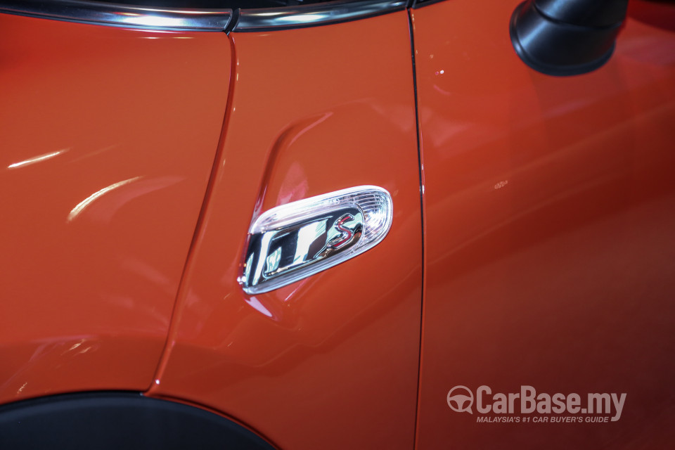 MINI 3 Door F56 LCI (2018) Exterior