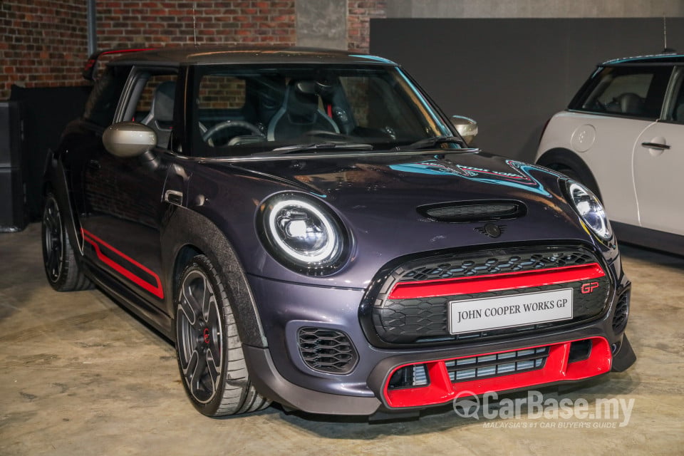 MINI 3 Door F56 LCI (2018) Exterior