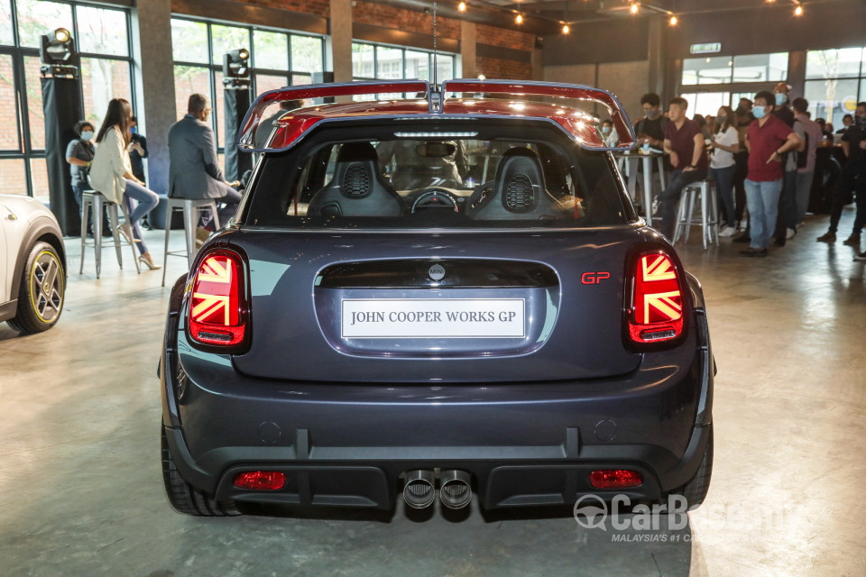 MINI 3 Door F56 LCI (2018) Exterior