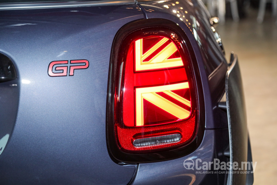 MINI 3 Door F56 LCI (2018) Exterior