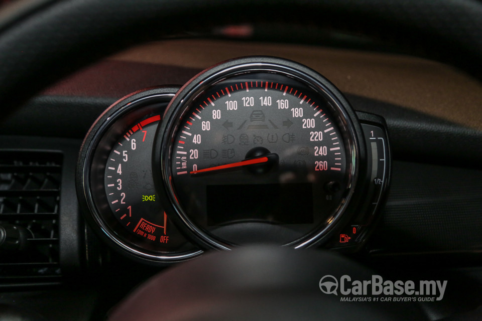 MINI 3 Door F56 LCI (2018) Interior