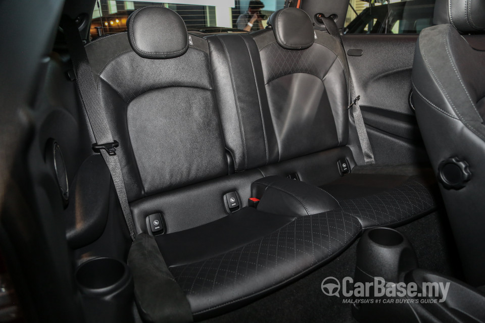 MINI 3 Door F56 LCI (2018) Interior