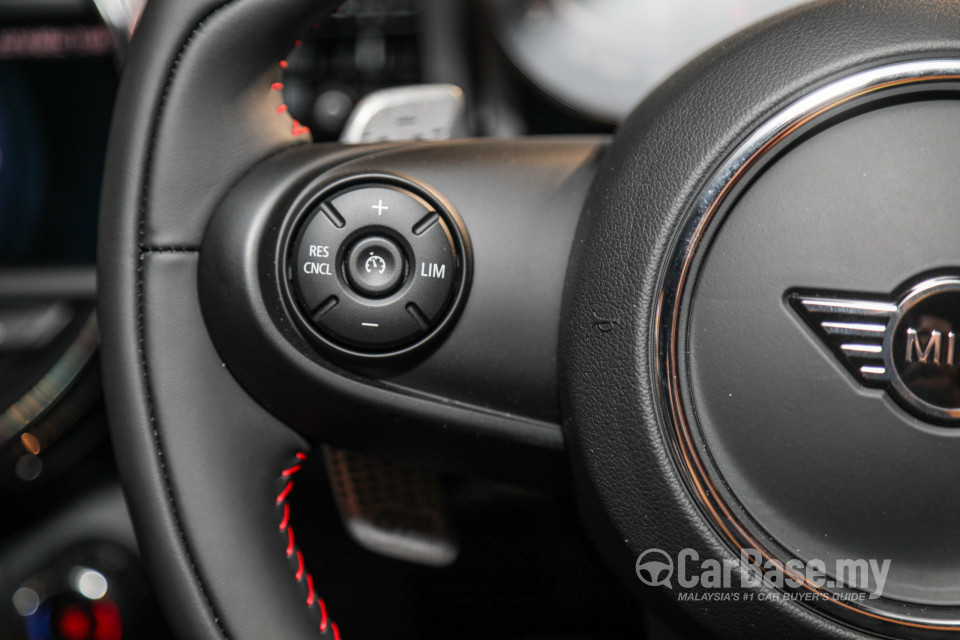 MINI 3 Door F56 LCI (2018) Interior