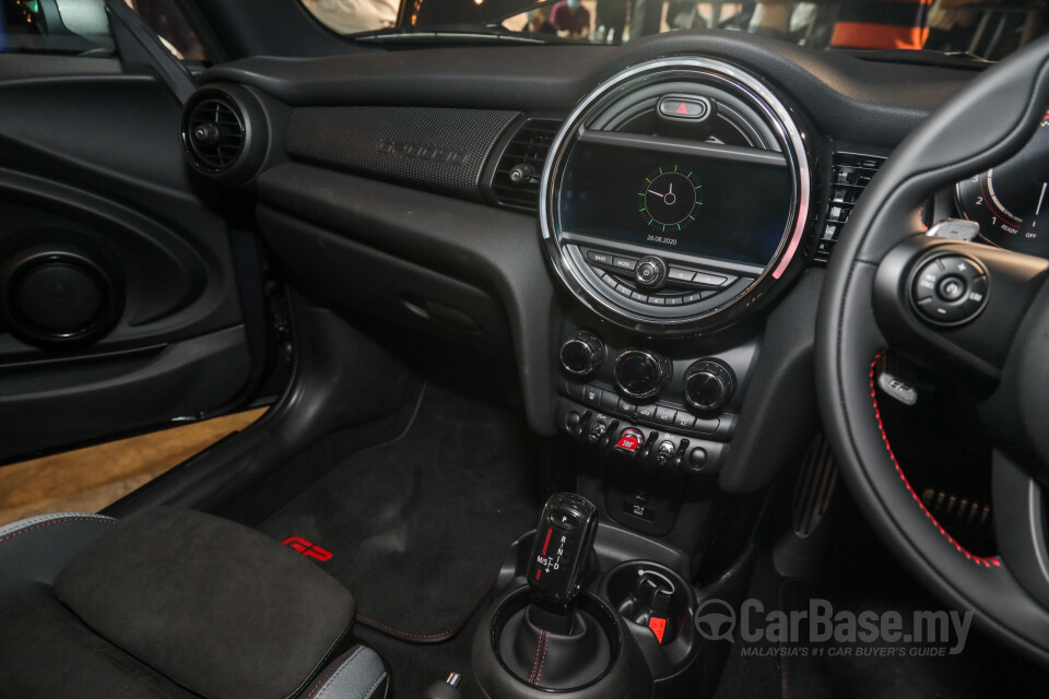 BMW i4 G26 (2022) Interior