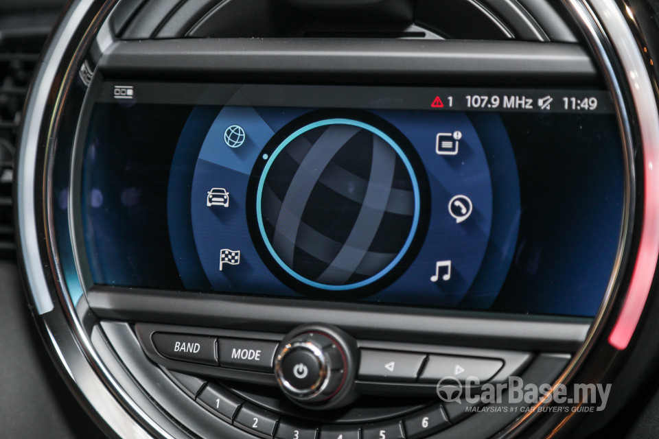 MINI 3 Door F56 LCI (2018) Interior