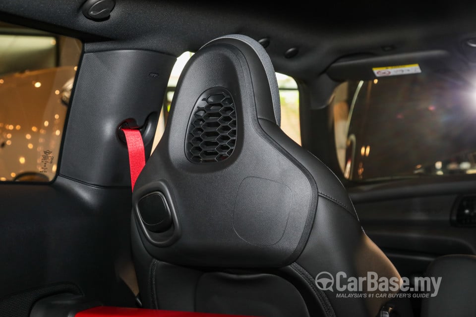 MINI 3 Door F56 LCI (2018) Interior