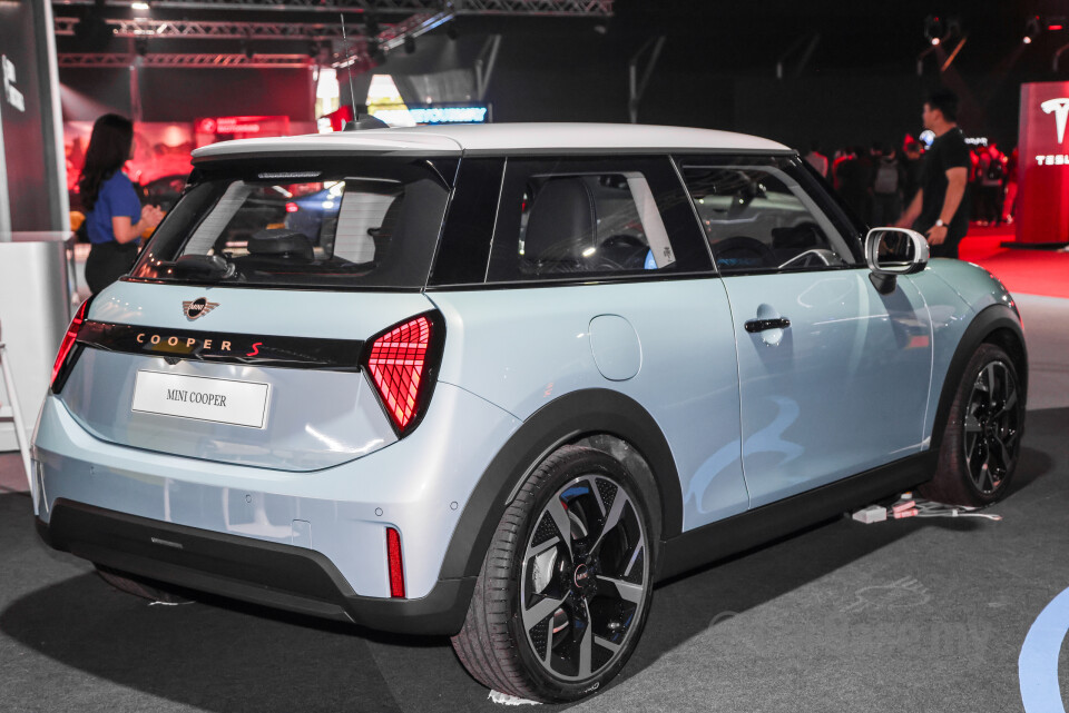 MINI 3 Door F66 (2024) Exterior