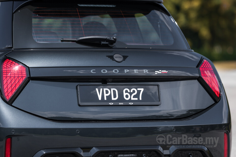 MINI 3 Door F66 (2024) Exterior