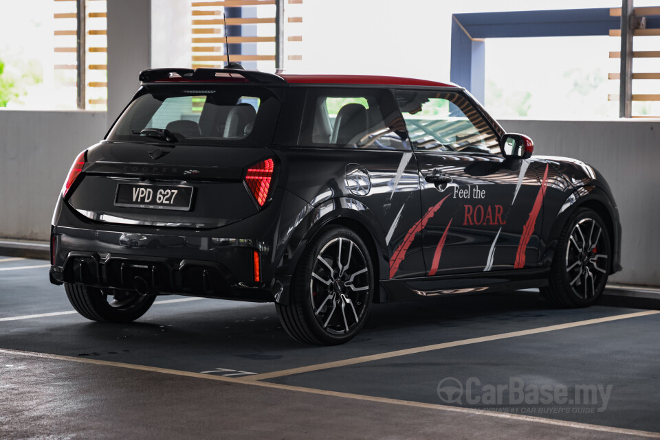 MINI 3 Door F66 (2024) Exterior