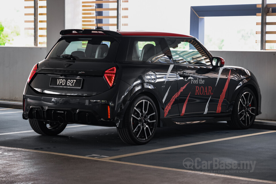 MINI 3 Door F66 (2024) Exterior