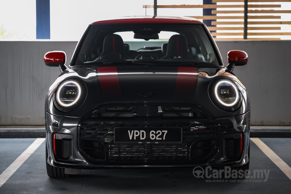 MINI 3 Door F66 (2024) Exterior