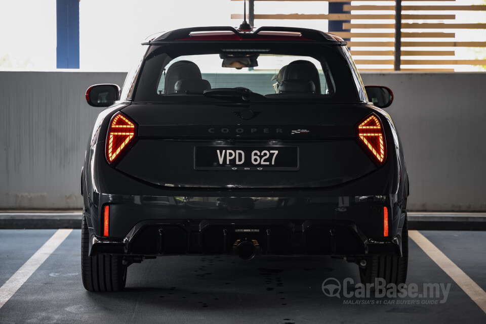 MINI 3 Door F66 (2024) Exterior