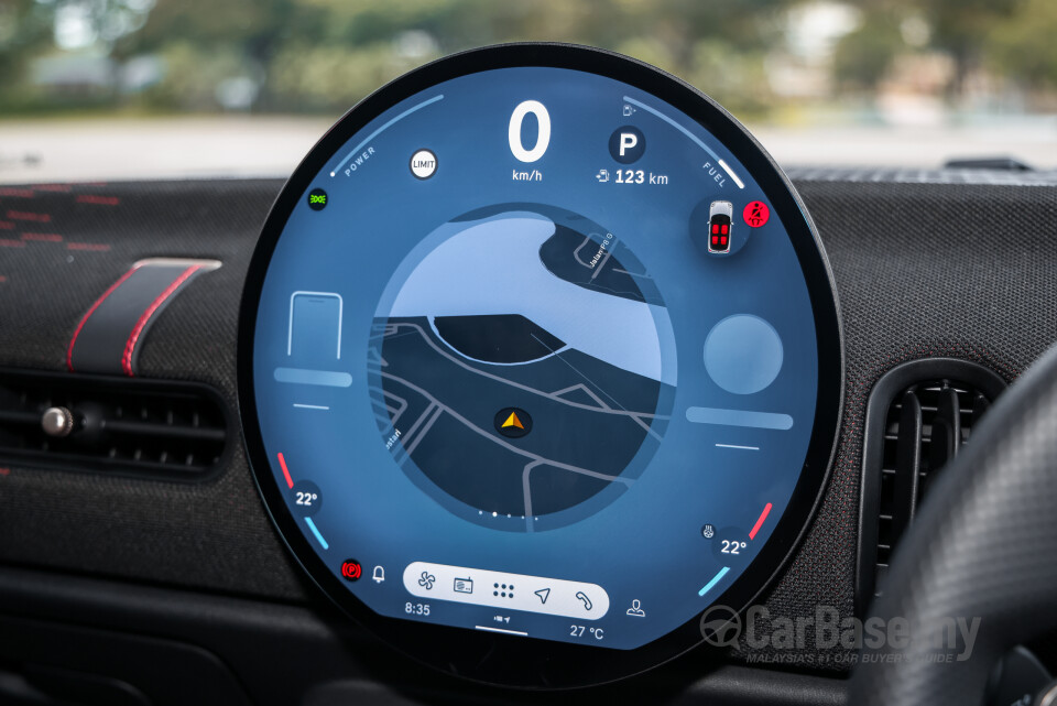 MINI 3 Door F66 (2024) Interior