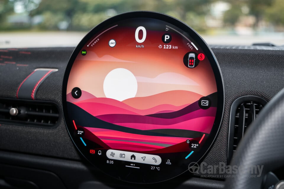 MINI 3 Door F66 (2024) Interior