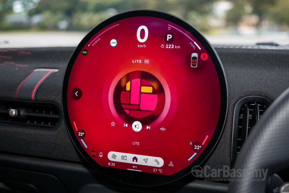 MINI 3 Door F66 (2024) Interior