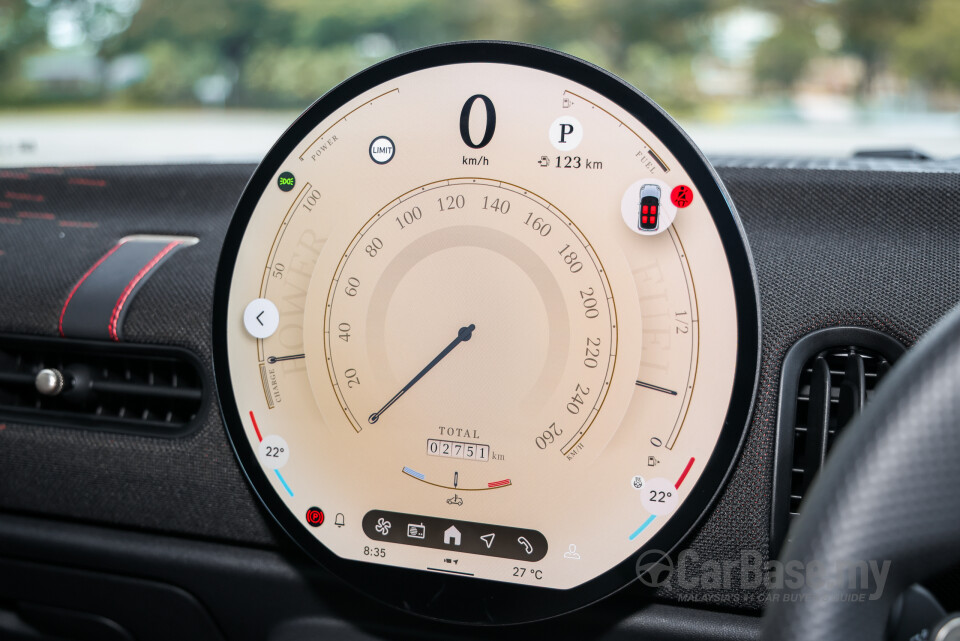 MINI 3 Door F66 (2024) Interior