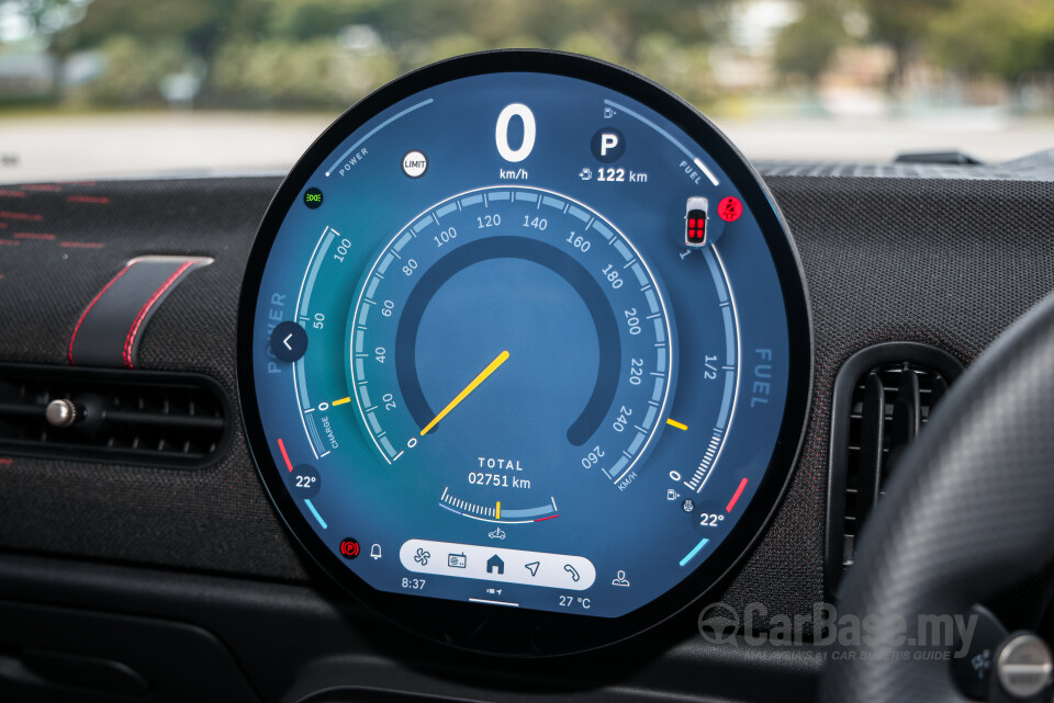 MINI 3 Door F66 (2024) Interior