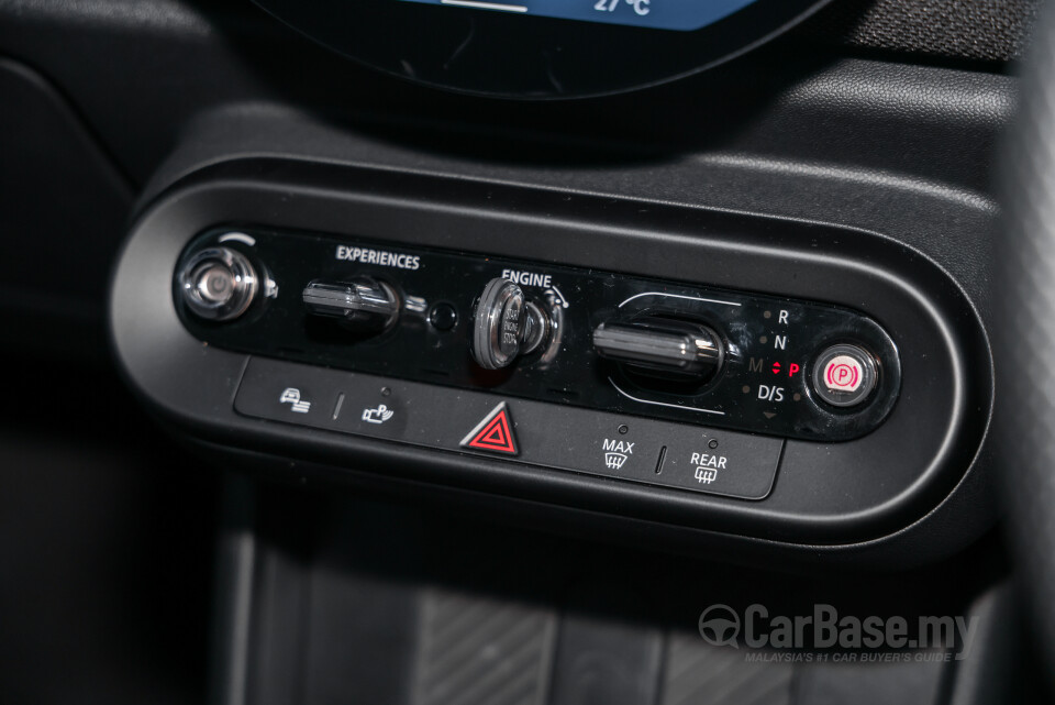 MINI 3 Door F66 (2024) Interior