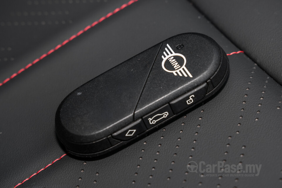 MINI 3 Door F66 (2024) Interior