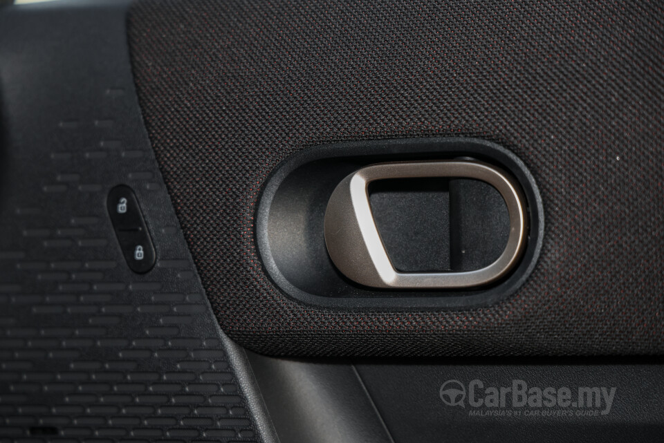 MINI 3 Door F66 (2024) Interior