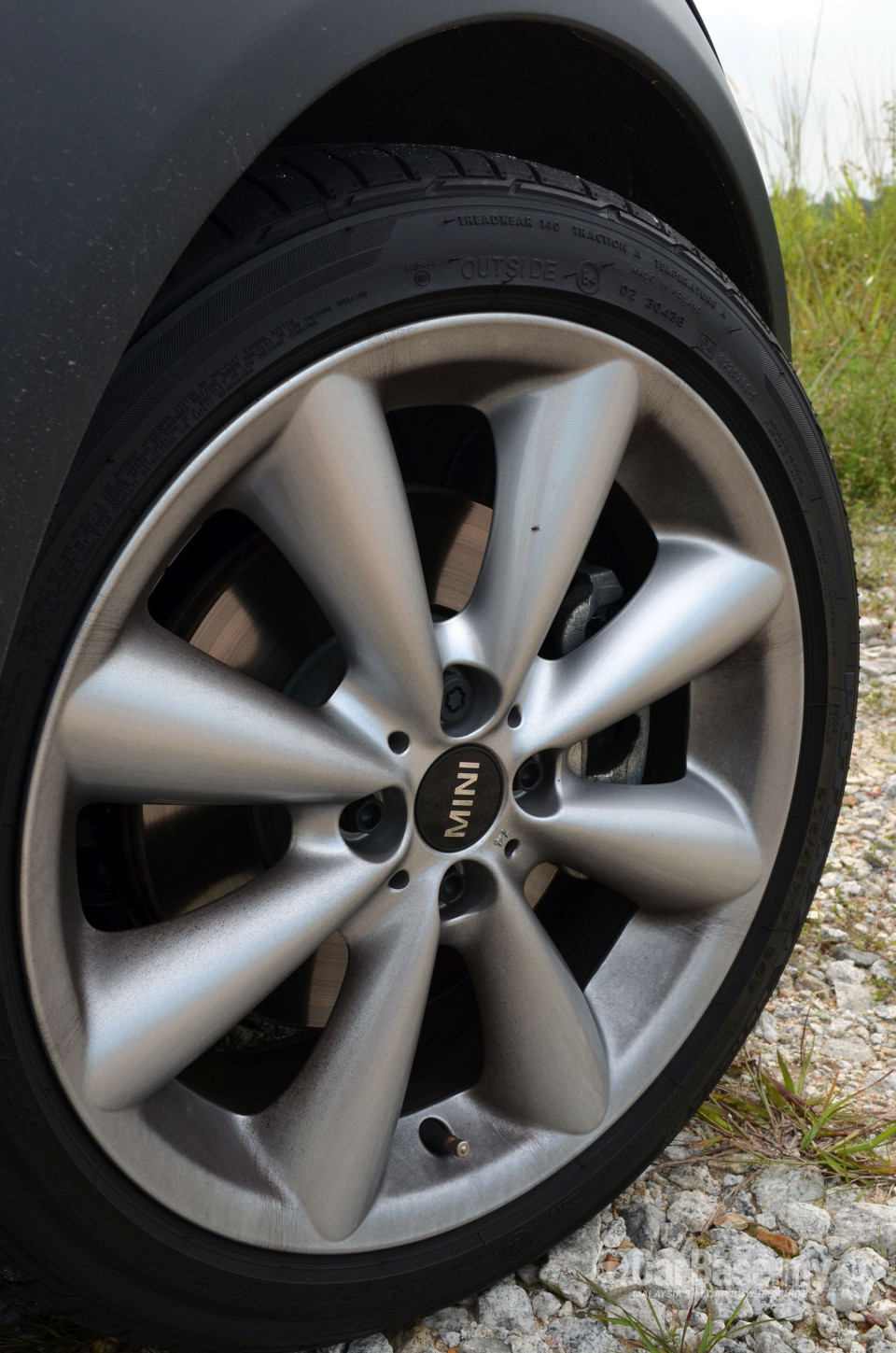 MINI Coupe Mk1 (2011) Exterior