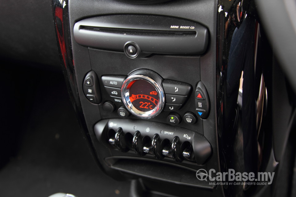 MINI Countryman R60 (2011) Interior