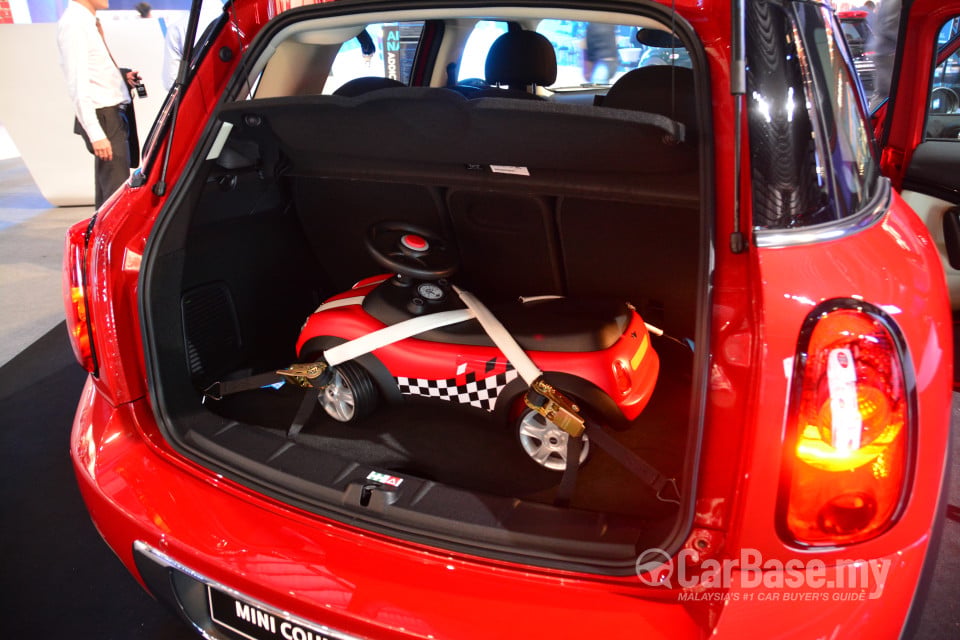 MINI Countryman R60 LCI (2014) Interior