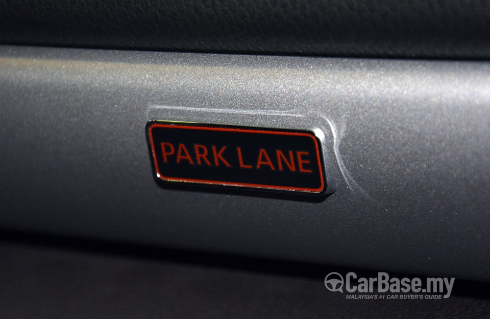 MINI Countryman R60 LCI (2014) Interior
