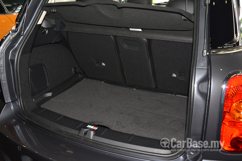 MINI Countryman R60 LCI (2014) Interior