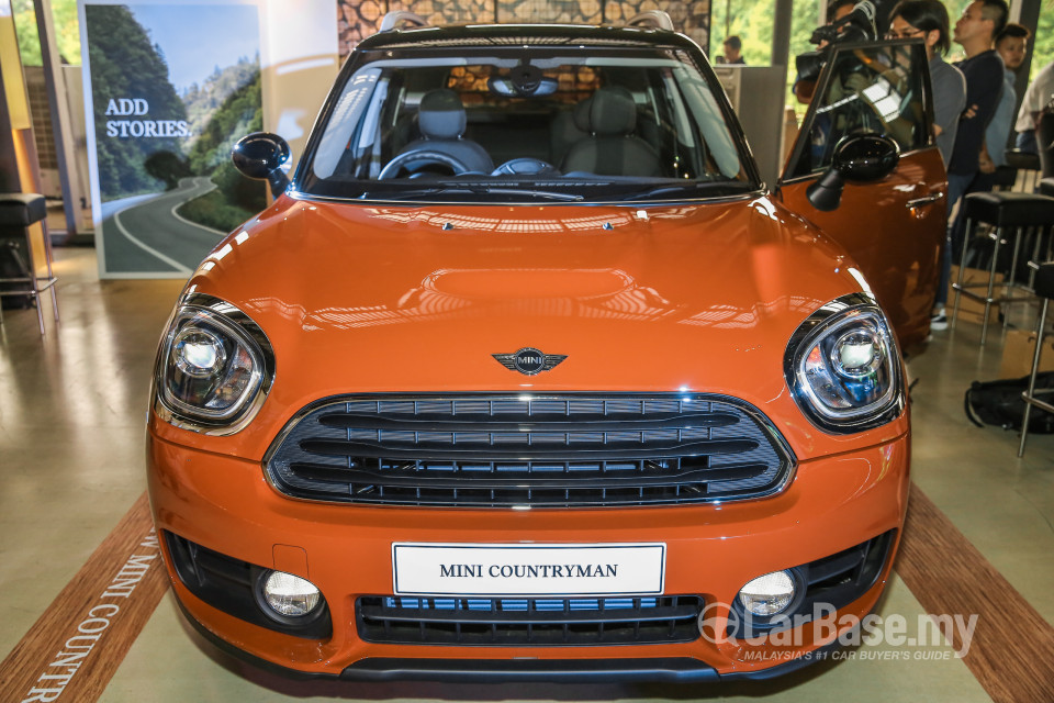 MINI Countryman F60 (2017) Exterior