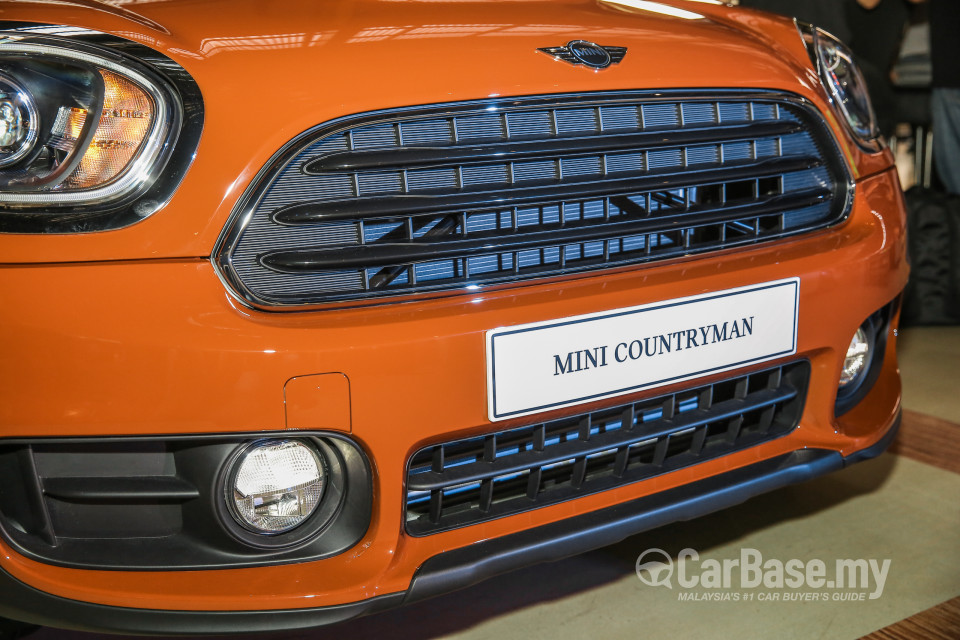 MINI Countryman F60 (2017) Exterior