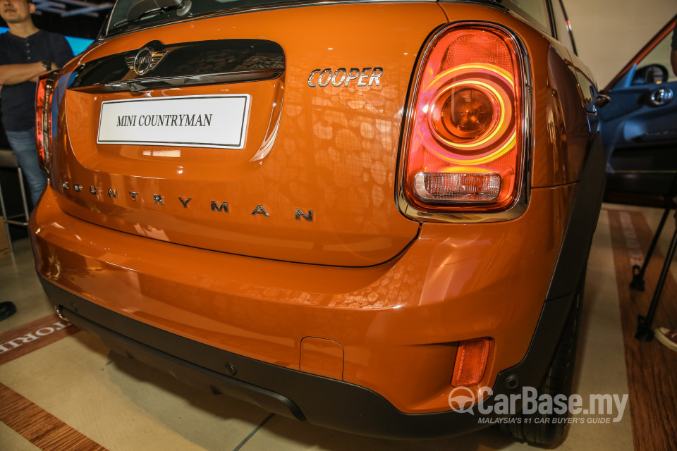 MINI Countryman F60 (2017) Exterior
