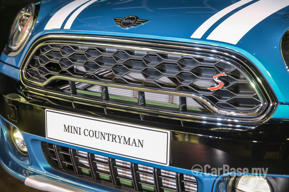MINI Countryman F60 (2017) Exterior