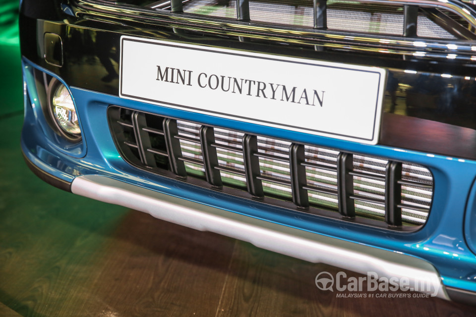MINI Countryman F60 (2017) Exterior